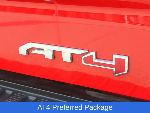 Used 2021 GMC Sierra 1500 AT4 w/ AT4 Premium Package AWD/4WD image 6