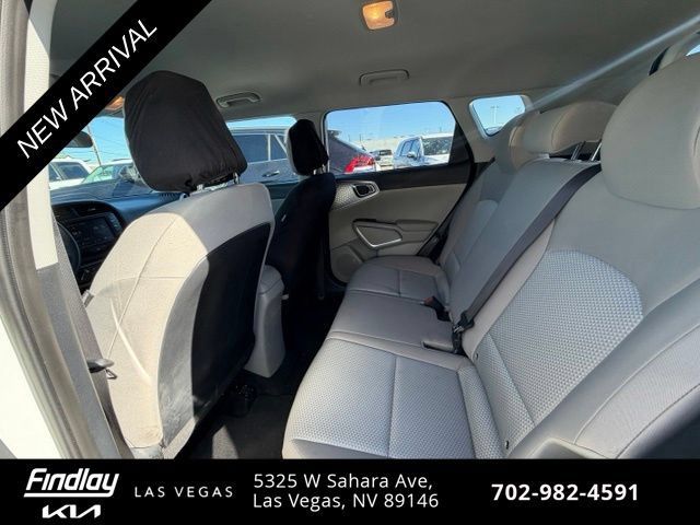 Certified 2023 Kia Soul LX FWD image 12