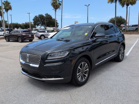 Certified 2023 Lincoln Nautilus AWD w/ Premium Package image 8