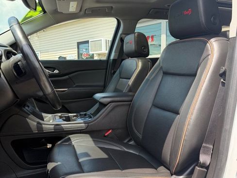 Used 2022 GMC Acadia AT4 AWD/4WD image 11