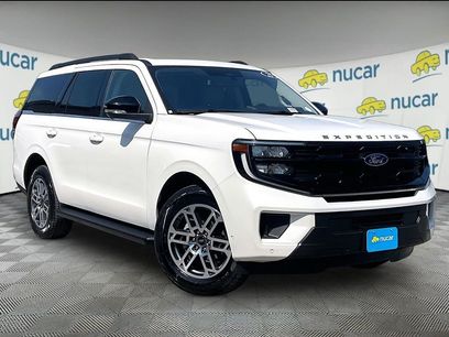 Used 2025 Ford Expedition Active