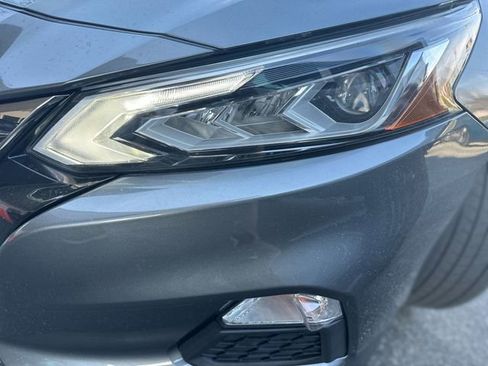 Used 2020 Nissan Altima 2.5 SR w/ Premium Package image 9