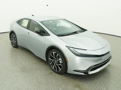 New 2026 Toyota Prius Plug-In Hybrid FWD image 29