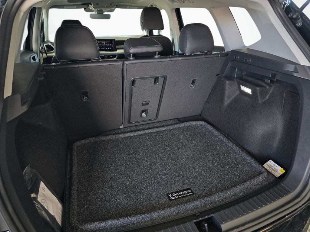 New 2026 Volkswagen Taos SEL AWD/4WD image 15