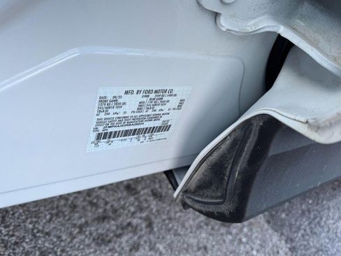 Used 2024 Ford Edge SEL w/ Convenience Package image 28