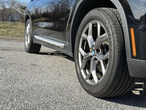 Used 2020 BMW X3 xDrive30i w/ Driving Assistance Package image 11