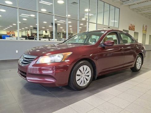 Used 2012 Honda Accord LX image 3