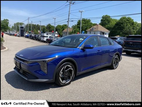 Certified 2025 Kia K4 EX FWD image 1