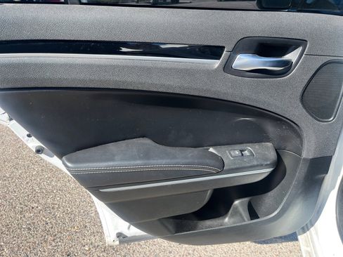 Used 2022 Chrysler 300 S image 16
