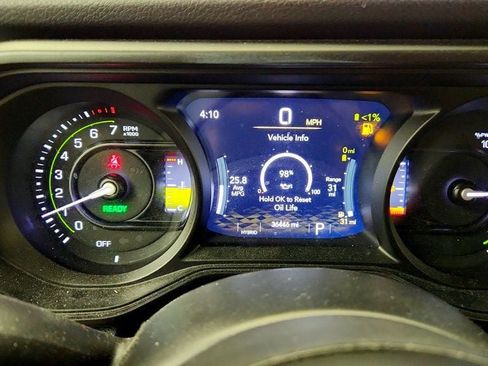 Used 2024 Jeep Wrangler Unlimited w/ Convenience Group AWD/4WD image 13