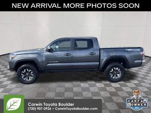 Used 2023 Toyota Tacoma TRD Off-Road AWD/4WD image 4