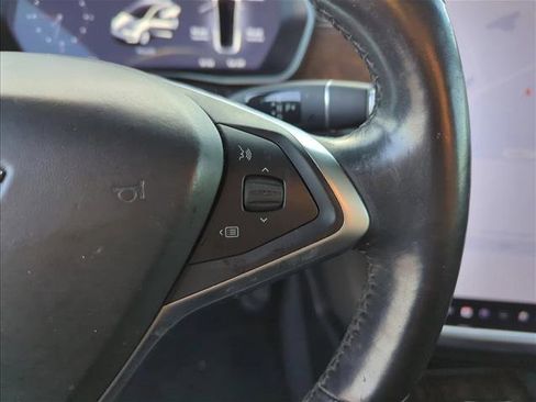 Used 2018 Tesla Model X 100D image 12