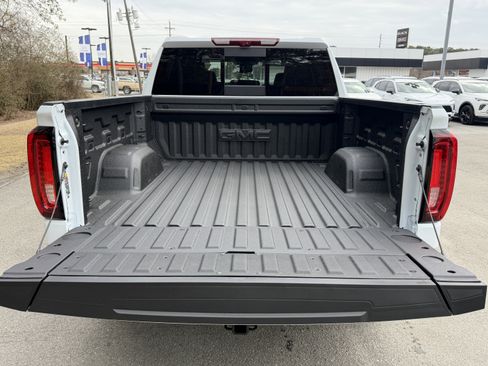 New 2026 GMC Sierra 1500 Denali w/ Denali Reserve Package image 4