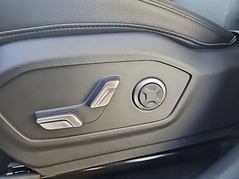 New 2026 Hyundai Santa Fe Limited AWD/4WD image 14
