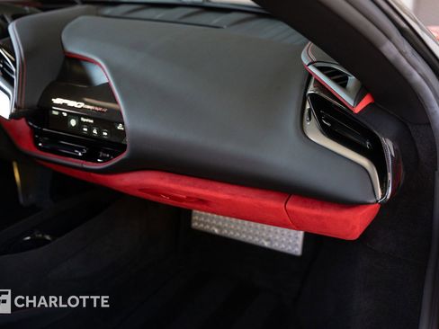 Used 2021 Ferrari SF90 Stradale image 30