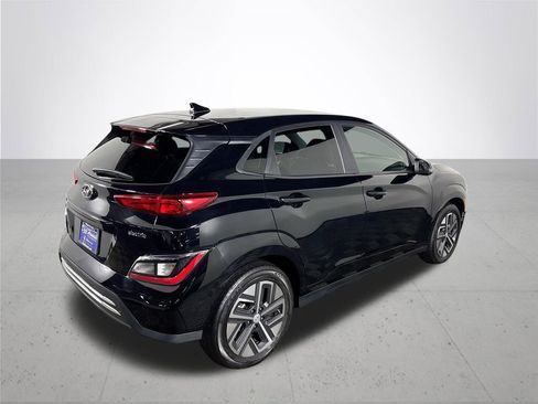 Used 2023 Hyundai Kona SEL image 6