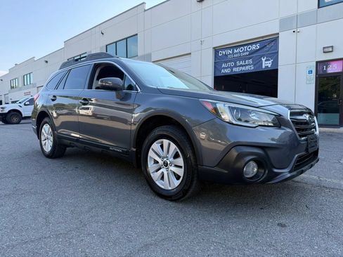 Used 2018 Subaru Outback 2.5i Premium AWD/4WD image 2