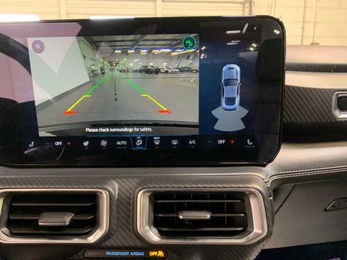 Used 2024 Ford Mustang GT Premium image 5