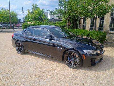 Used 2015 BMW M4 Convertible RWD image 59