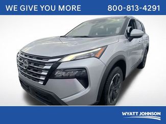 Used 2024 Nissan Rogue SV 360° Tour