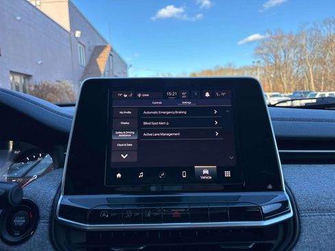 Used 2022 Jeep Compass Latitude w/ Sun and Sound Group image 29