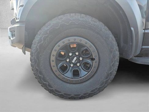 Used 2022 Ford F150 Raptor w/ Equipment Group 801A High AWD/4WD image 18