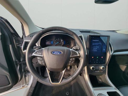 Used 2024 Ford Edge SEL AWD/4WD image 13