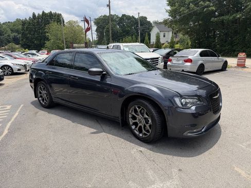 Used 2016 Chrysler 300 S AWD/4WD image 3