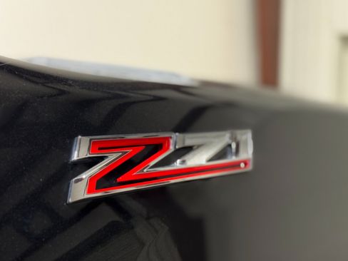 Used 2020 Chevrolet Silverado 2500 LTZ w/ LTZ Texas Edition image 3