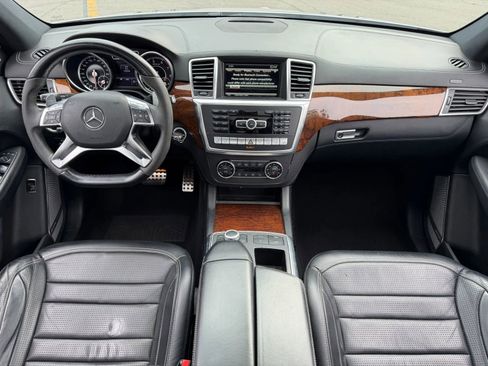 Used 2013 Mercedes-Benz ML 63 AMG 4MATIC image 25