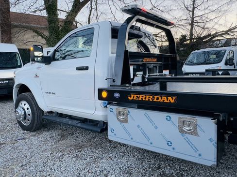 Used 2025 RAM 5500 Tradesman image 4