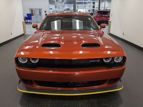 Used 2023 Dodge Challenger SRT Hellcat image 2
