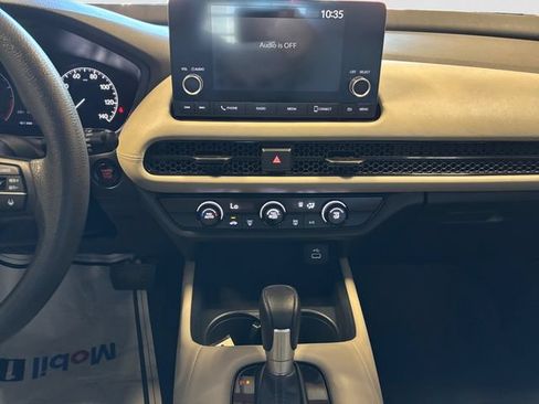 Used 2023 Honda HR-V LX image 12