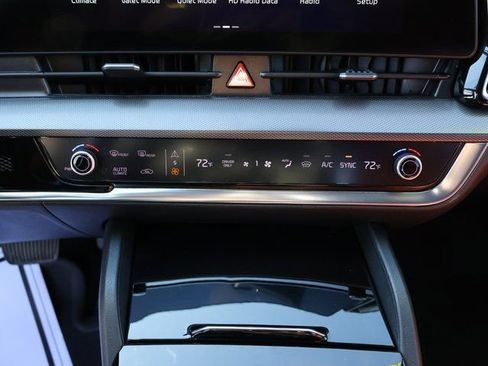 Used 2023 Kia Sportage SX Prestige image 26