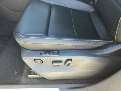 Used 2021 Volkswagen Atlas Cross Sport SEL R-Line image 27