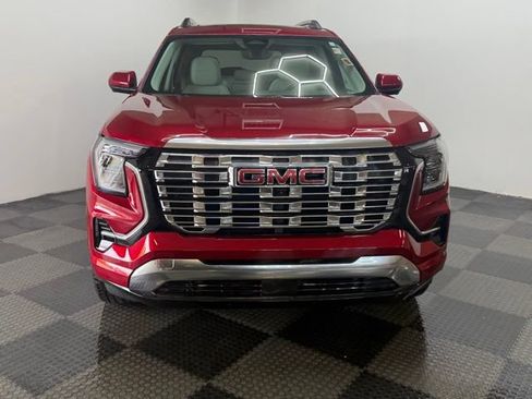 Used 2026 GMC Terrain Denali w/ LPO, Floor Liner Package AWD/4WD image 3
