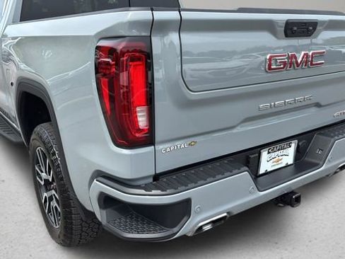 Used 2025 GMC Sierra 1500 AT4 w/ AT4 Premium Package AWD/4WD image 35