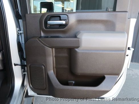 Used 2023 Chevrolet Silverado 2500 LT w/ Convenience Package image 24