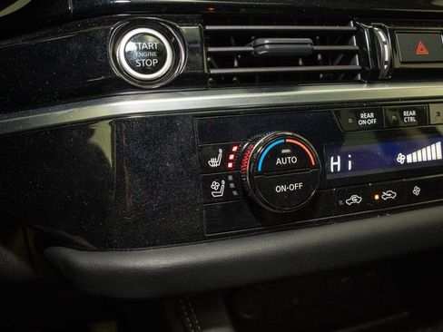 Certified 2024 Nissan Pathfinder Platinum w/ Cargo Package image 17