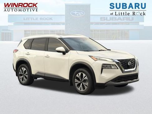 Used 2023 Nissan Rogue SV w/ SV Premium Package FWD image 1