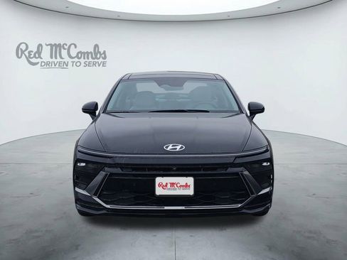 New 2025 Hyundai Sonata Limited FWD image 8