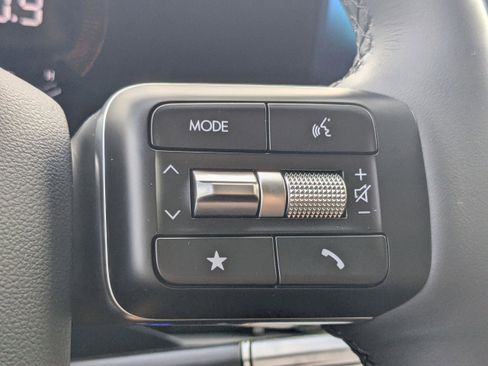 New 2026 Hyundai Santa Fe SE FWD image 21