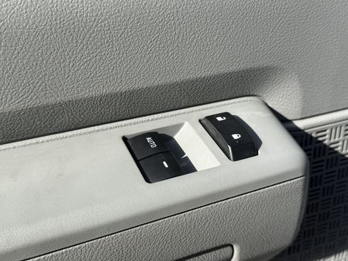 New 2026 Ford E-450 and Econoline 450 Super Duty w/ Power Equipment Group image 18