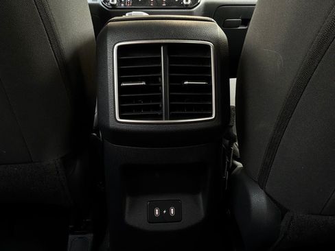 Used 2026 Kia Sportage LX FWD image 12