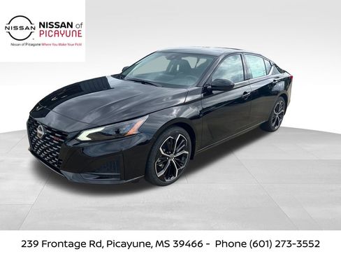 New 2026 Nissan Altima 2.5 SR FWD image 1