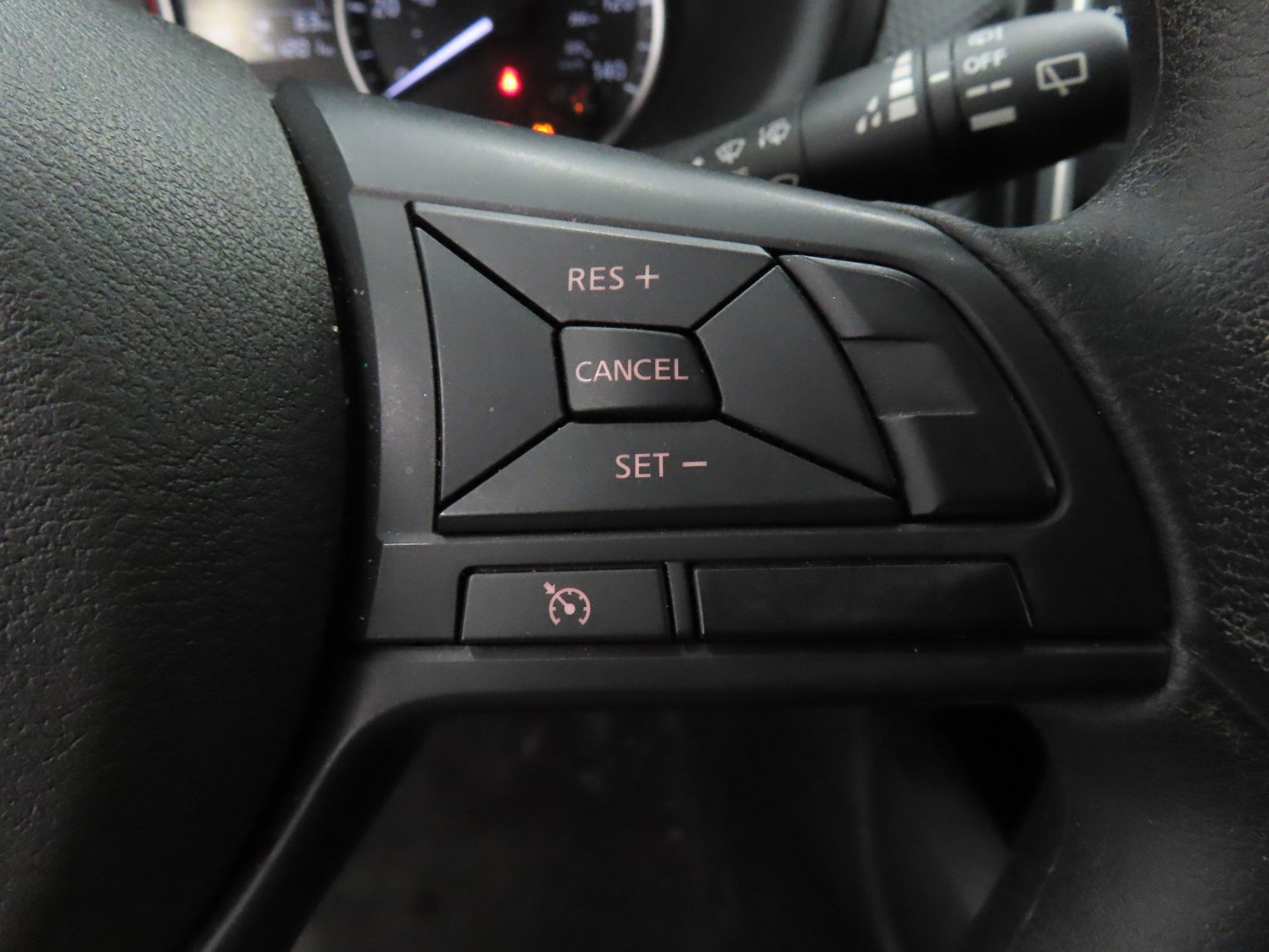 Used 2024 Nissan Kicks S FWD image 14