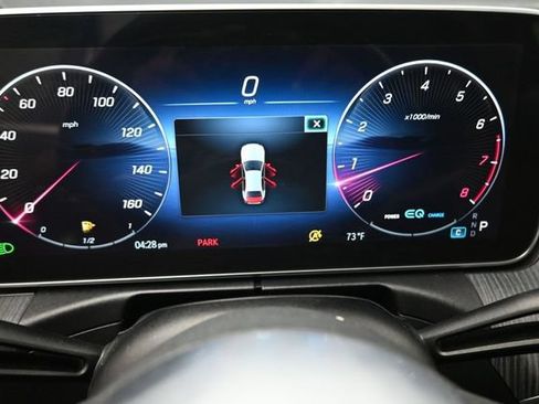 Used 2022 Mercedes-Benz C 300 Sedan image 11