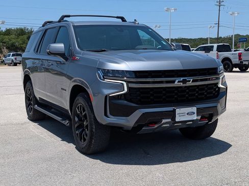 Used 2022 Chevrolet Tahoe Z71 w/ Z71 Off-Road Package AWD/4WD image 1