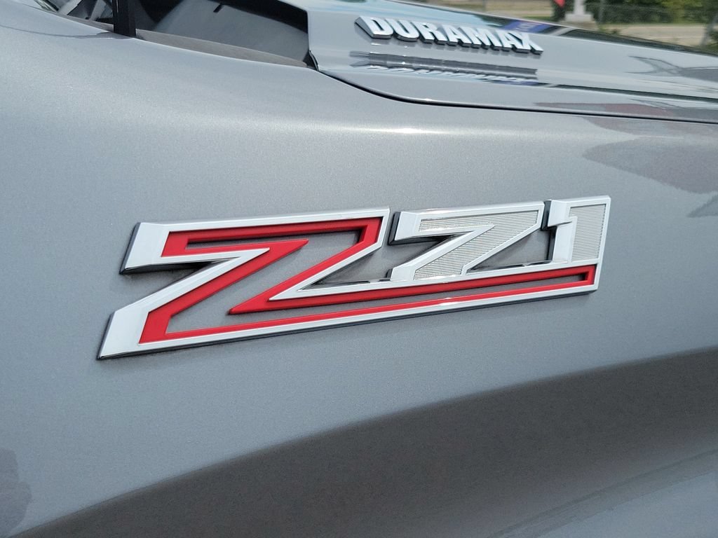 Used 2020 Chevrolet Silverado 1500 LT w/ All-Star Edition AWD/4WD image 7