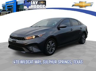 Used 2023 Kia Forte LXS video 1